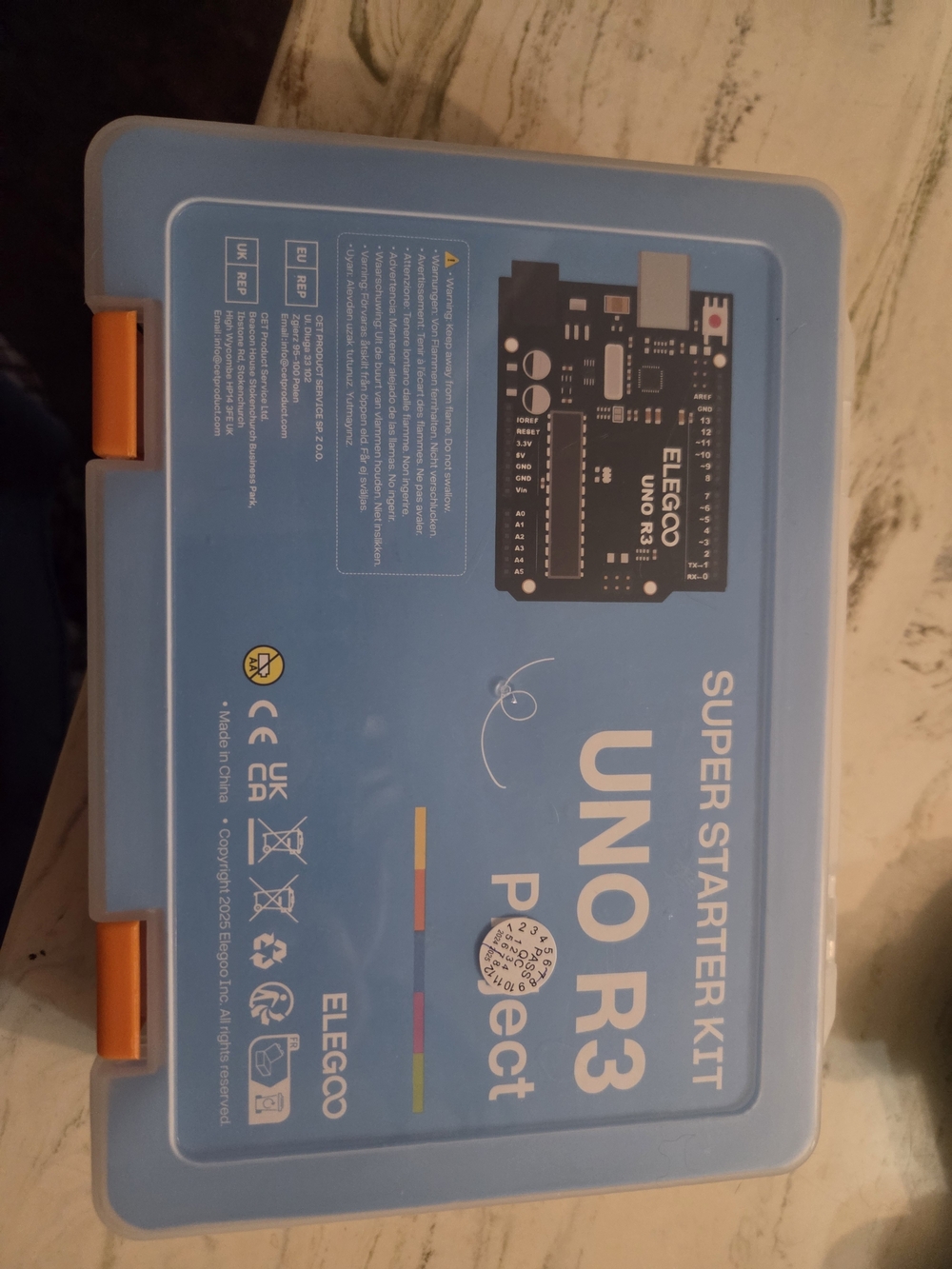 Programming Blue UNO R3 Project Super Starter Kit with Orange Latches